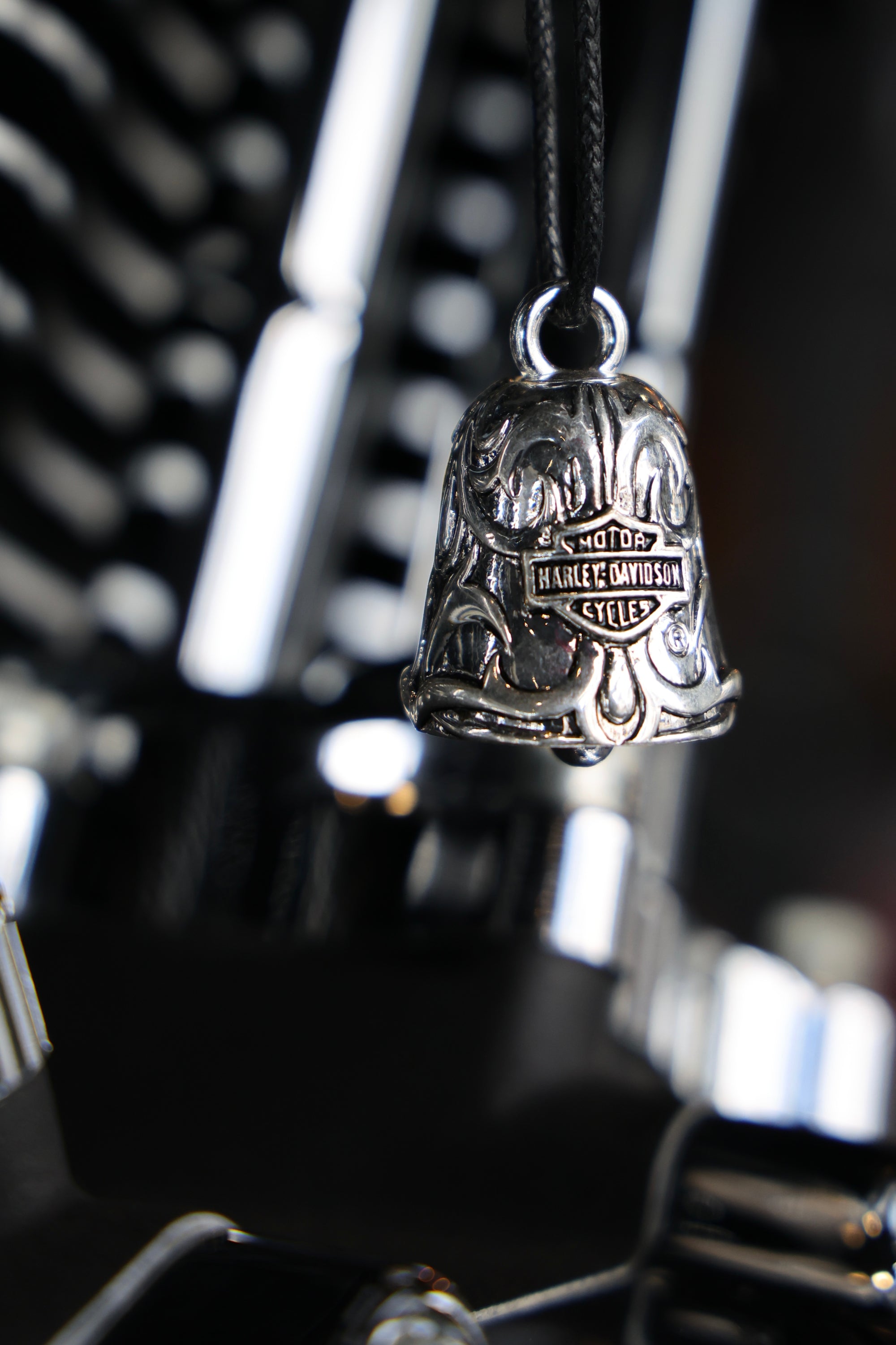 Vintage Rebel Filigree Bar &amp; Shield Ride Bell HRB043