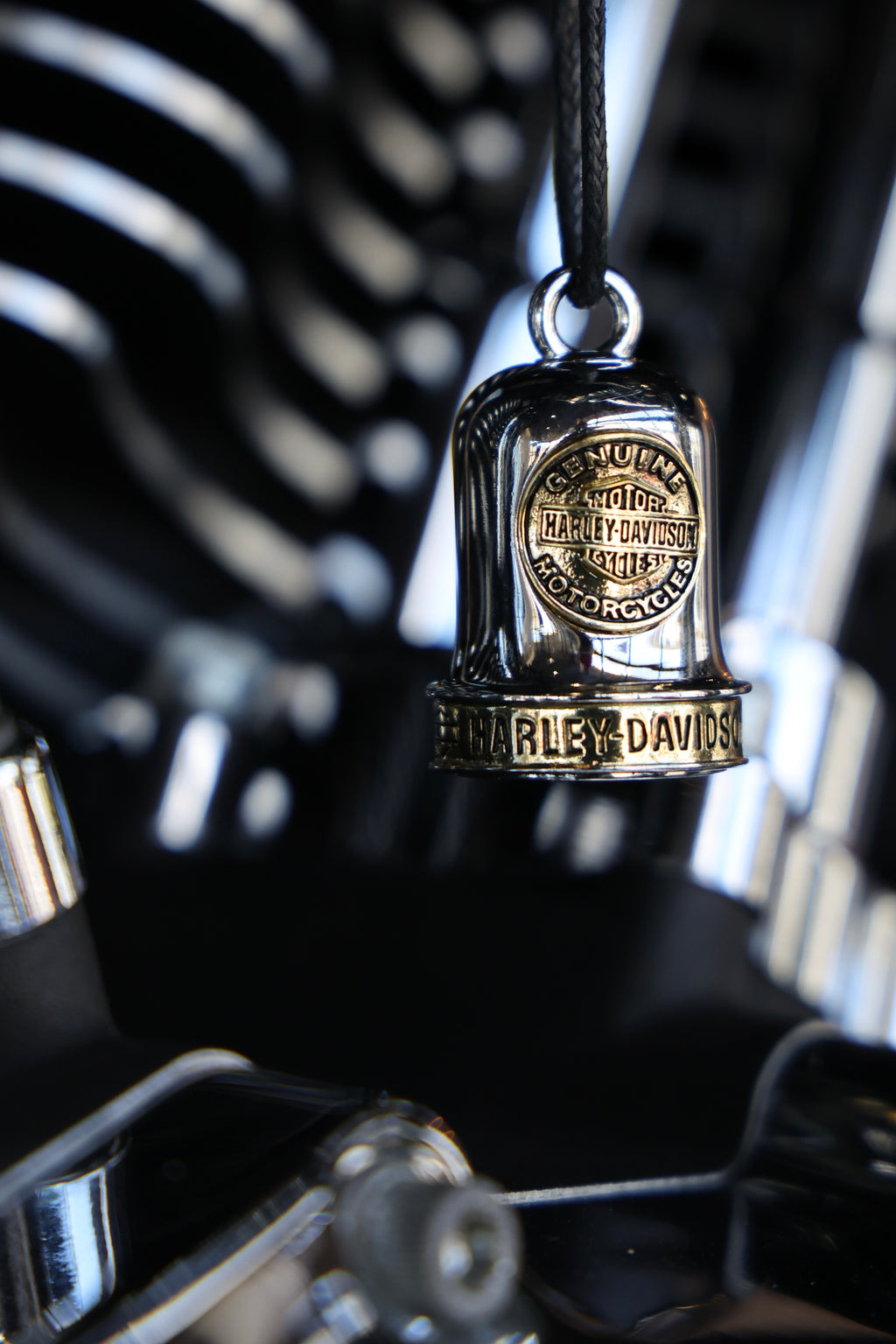 Sculpted B&S Medallion Ride Bell HRB095