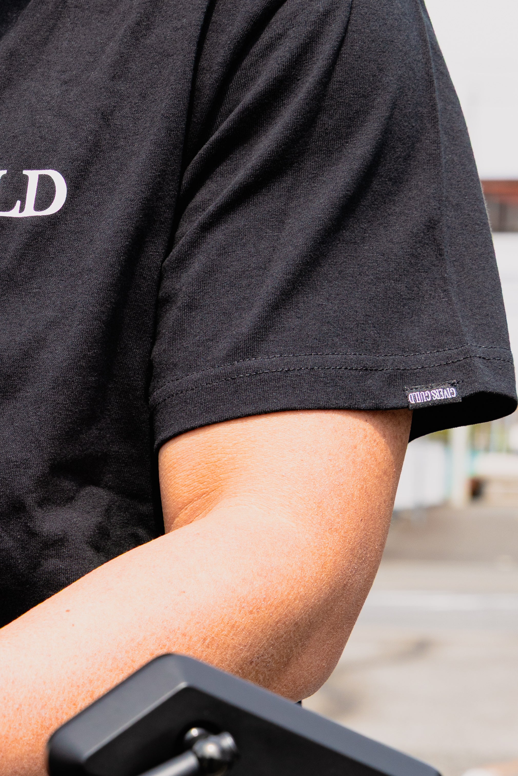 GIVERS GUILD GG SHOP T-shirt