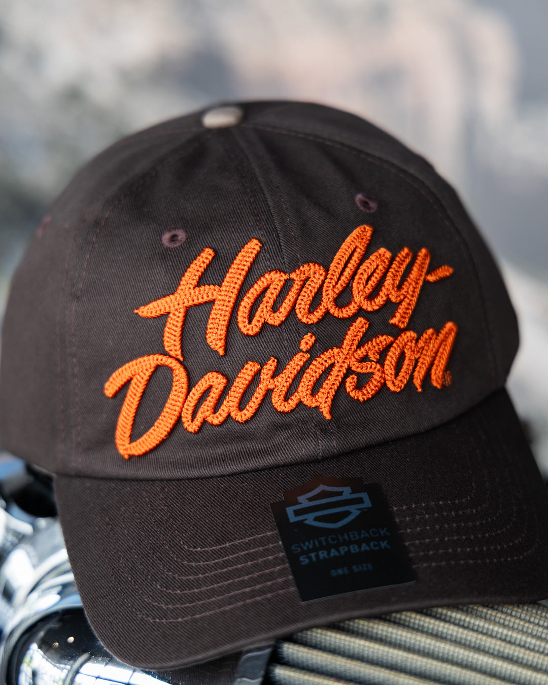 Harley-Davidson® Chain stitched Switchback Adjustable Cap - After Dark【97632-26VM】