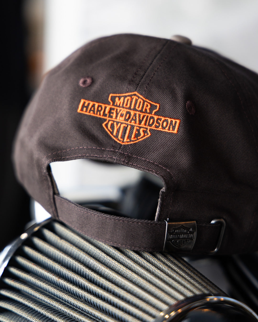 Harley-Davidson® Chain stitched Switchback Adjustable Cap - After Dark【97632-26VM】