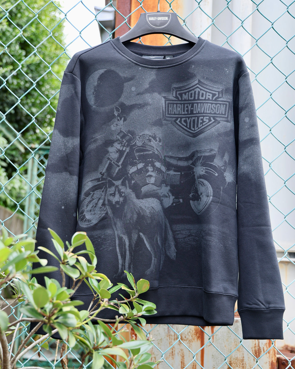 MEN'S LONE WOLF LOWRIDER CREWNECK
