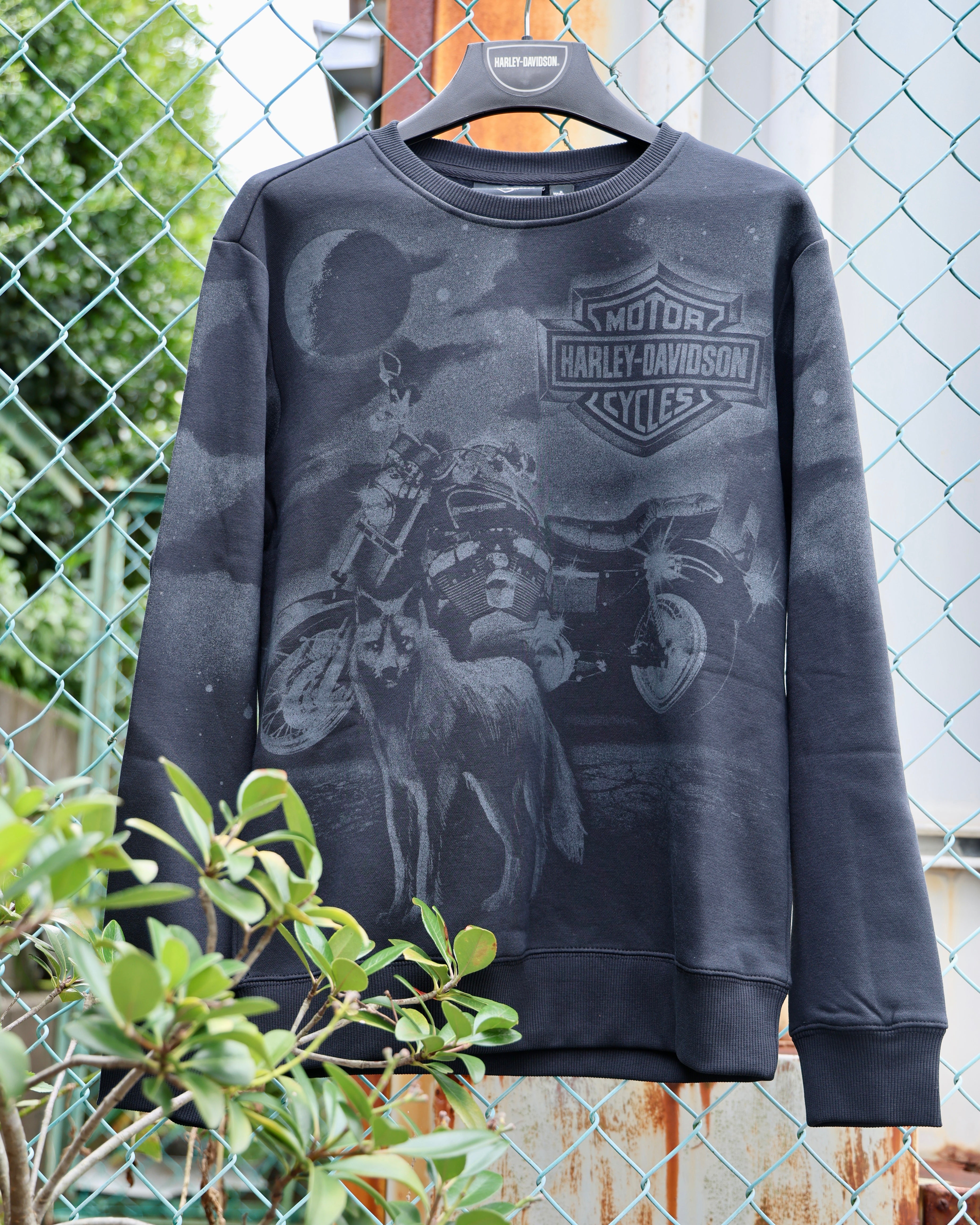 MEN'S LONE WOLF LOWRIDER CREWNECK