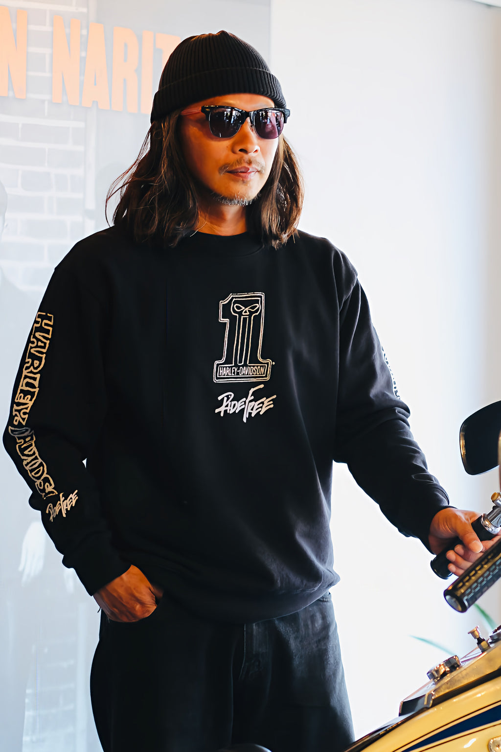 Willie G #1 Skull Sketch Crewneck Sweat Shirt