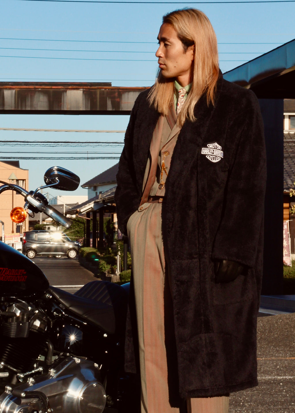 Bar & Shield Robe