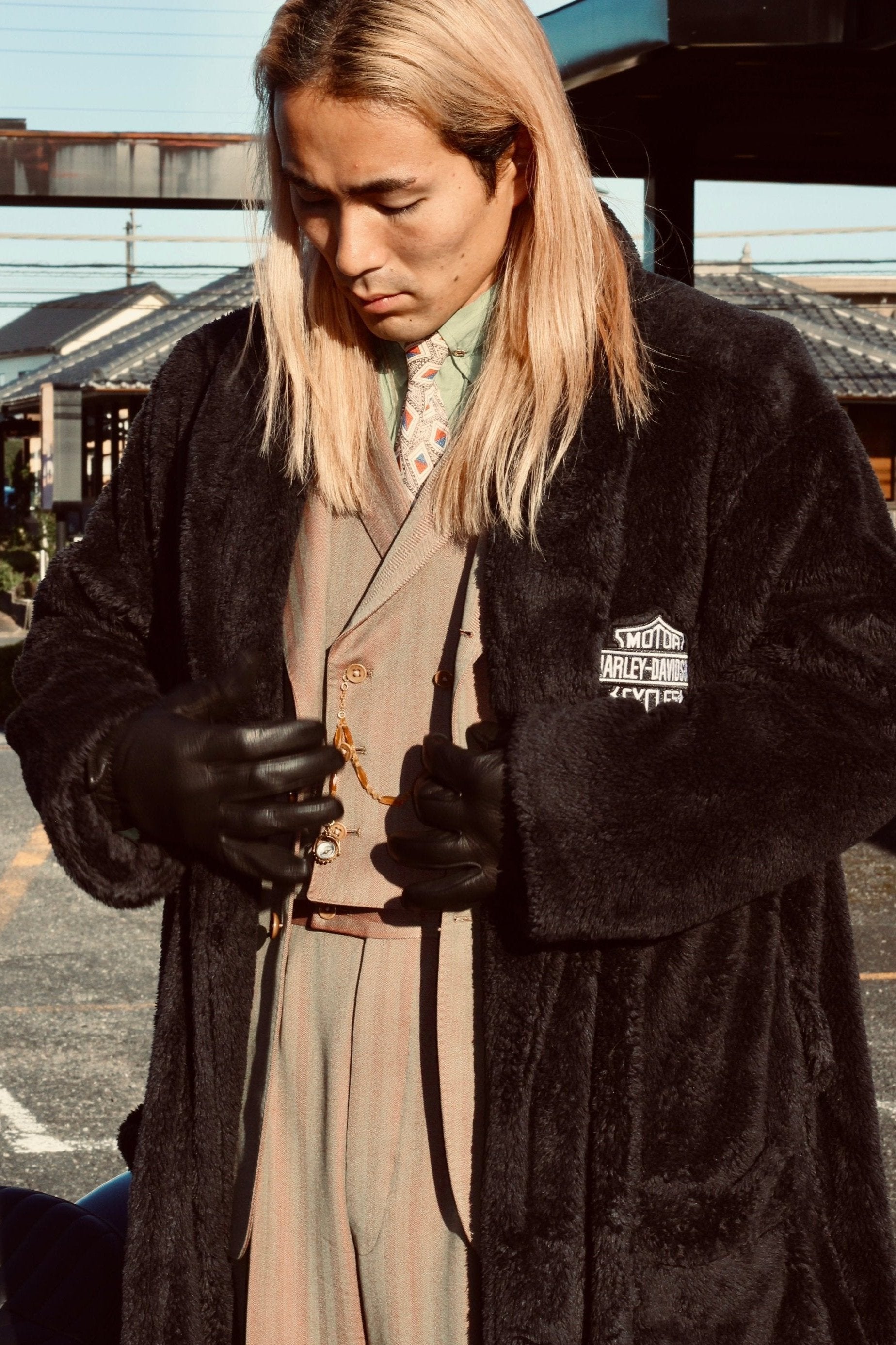 Bar & Shield Robe